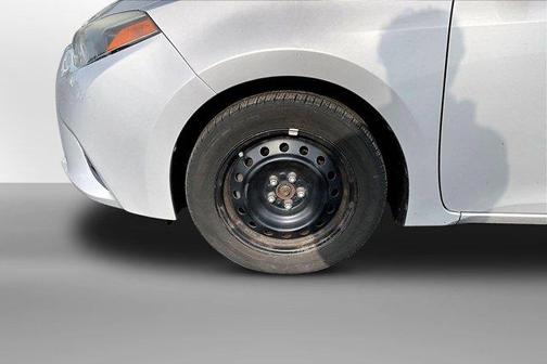 Classic Silver Metallic 2015 Toyota Corolla LE