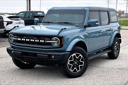 Area 51 2023 Ford Bronco 4WDOUTER BANKS