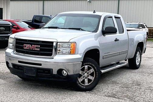 Pure Silver Metallic 2011 GMC Sierra 1500 SLE