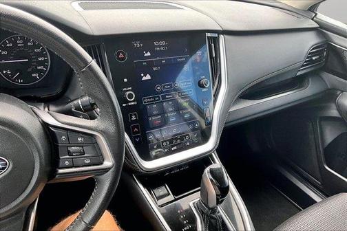 Crystal Black Silica 2023 Subaru Outback Premium