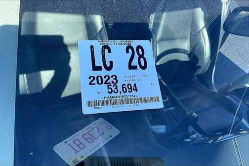 2023 Nissan Maxima SV