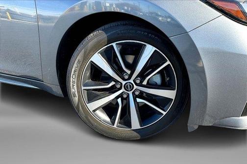 2023 Nissan Maxima SV