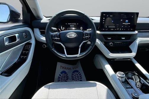 Black 2025 Ford Explorer Platinum 4WD