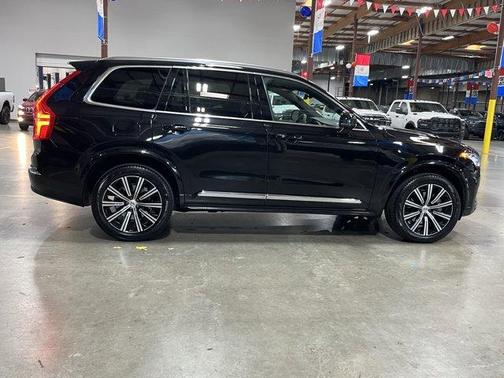 Black 2024 Volvo XC90 B6 Plus Bright Theme 7-Seater