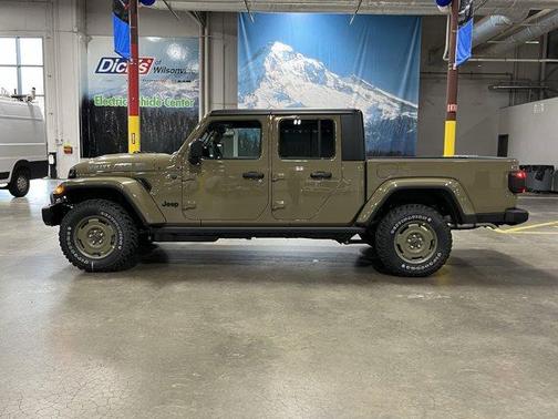 41 2026 Jeep Gladiator Willys 41