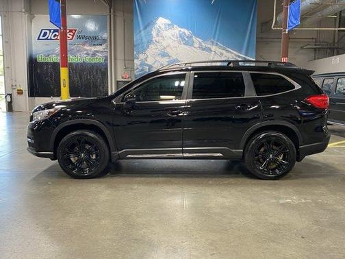 Crystal Black Silica 2019 Subaru Ascent Limited 7-Passenger