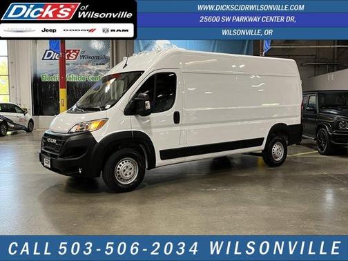 Bright White Clearcoat 2026 RAM ProMaster 2500 High Roof