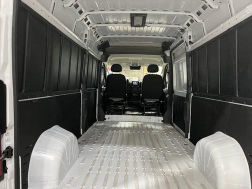 Bright White Clearcoat 2026 RAM ProMaster 2500 High Roof