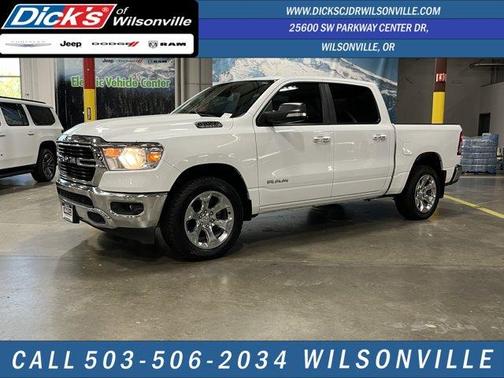 Bright White Clearcoat 2020 RAM 1500 Big Horn