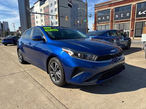 BLUE 2023 Kia Forte LXS