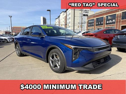2025 Kia K4 LXS