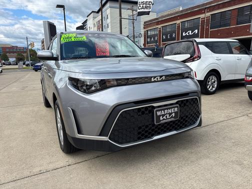 GRAY 2025 Kia Soul LX