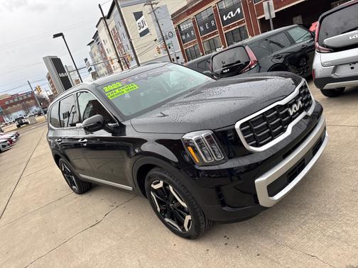 2023 Kia Telluride S
