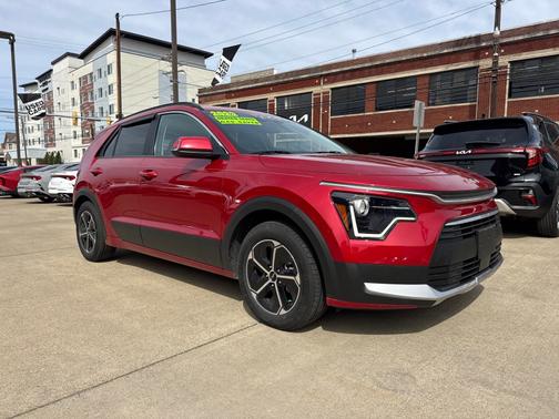 2023 Kia Niro EX Touring