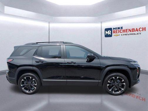 Mosaic Black Metallic 2026 Chevrolet Equinox FWD RS