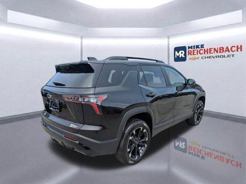 Mosaic Black Metallic 2026 Chevrolet Equinox FWD RS