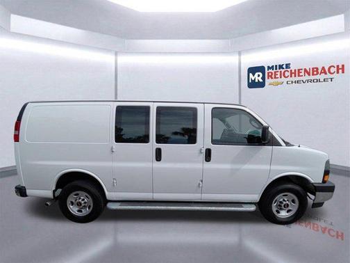Summit White 2024 GMC Savana 2500 Work Van