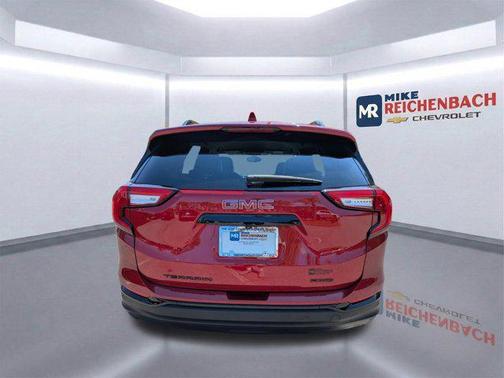 Volcanic Red Tintcoat 2024 GMC Terrain SLT