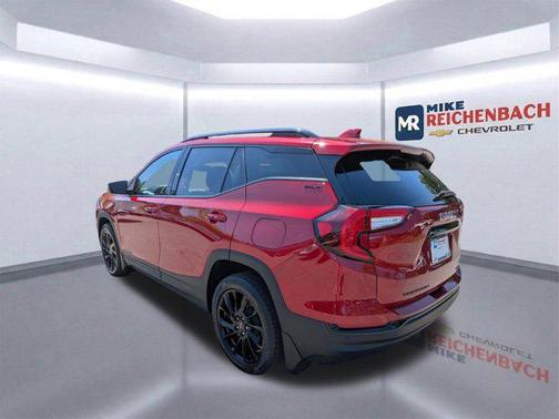 Volcanic Red Tintcoat 2024 GMC Terrain SLT