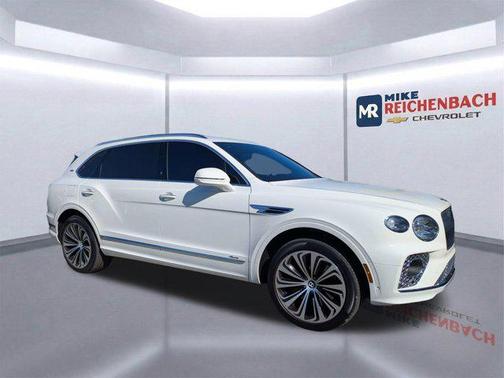 Glacier White 2023 Bentley Bentayga Azure