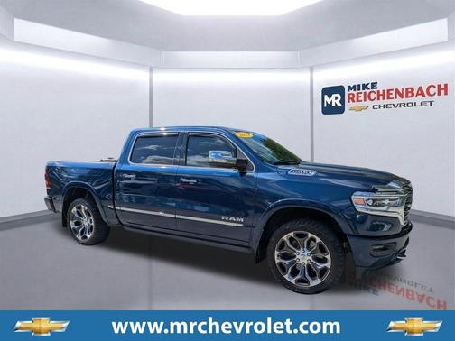 Patriot Blue Pearlcoat 2019 RAM 1500 Limited