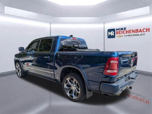 Patriot Blue Pearlcoat 2019 RAM 1500 Limited
