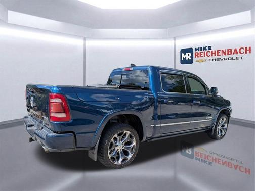 Patriot Blue Pearlcoat 2019 RAM 1500 Limited