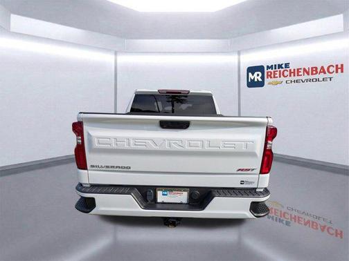 Summit White 2024 Chevrolet Silverado 1500 RST