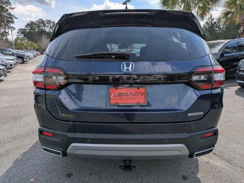 2024 Honda Pilot Touring 8-Passenger
