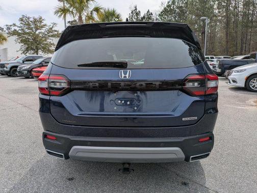 2024 Honda Pilot Touring 8-Passenger