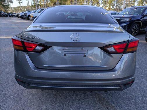 2023 Nissan Altima S FWD