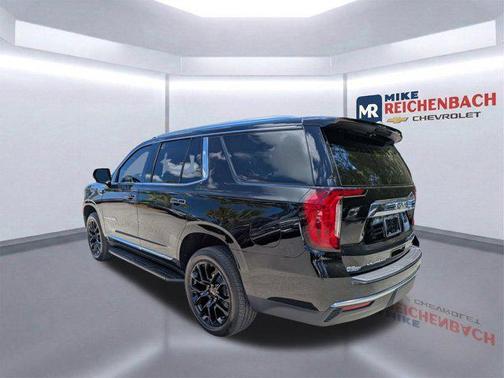 Onyx Black 2024 GMC Yukon SLT
