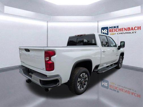 Summit White 2025 Chevrolet Silverado 2500 LT