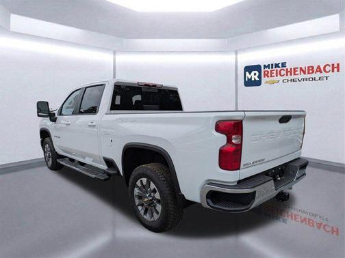 Summit White 2025 Chevrolet Silverado 2500 LT