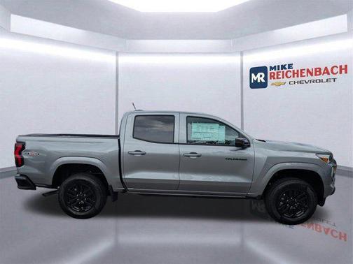Sterling Gray Metallic 2026 Chevrolet Colorado LT