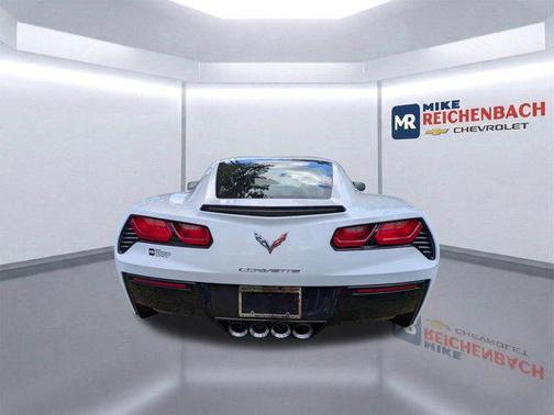 Arctic White 2016 Chevrolet Corvette Stingray