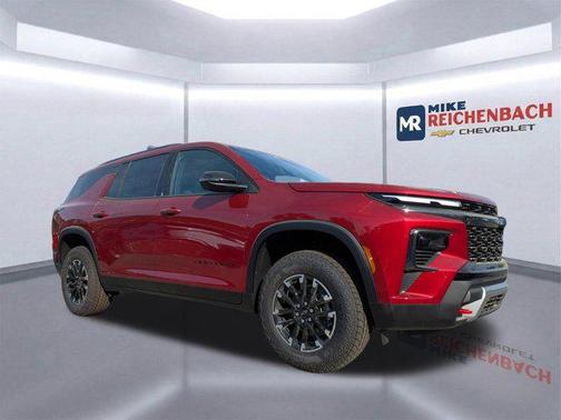 Radiant Red Tintcoat 2026 Chevrolet Traverse AWD Z71