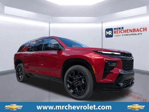 Radiant Red Tintcoat 2026 Chevrolet Traverse RS