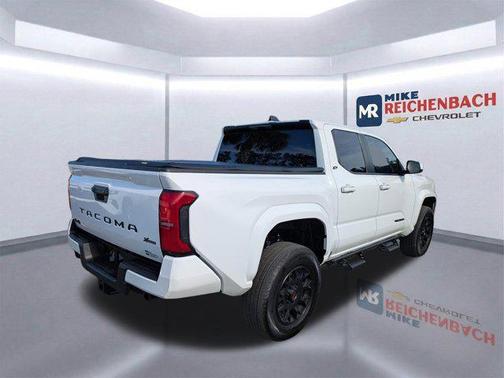 Ice Cap 2024 Toyota Tacoma SR5