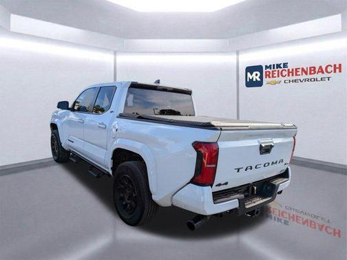 Ice Cap 2024 Toyota Tacoma SR5