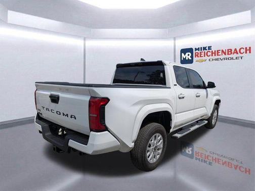 2025 Toyota Tacoma SR5