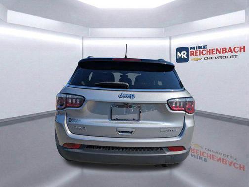 Billet Silver Metallic Clearcoat 2018 Jeep Compass Limited
