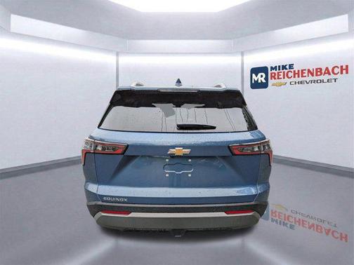 Lakeshore Blue Metallic 2026 Chevrolet Equinox 1LT