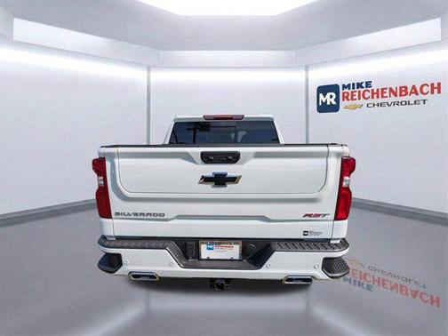Summit White 2026 Chevrolet Silverado 1500 RST