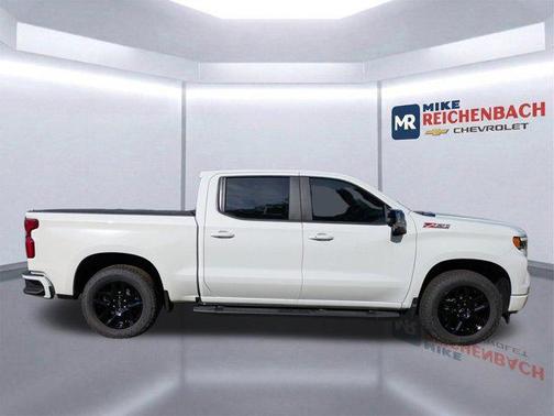 Summit White 2026 Chevrolet Silverado 1500 RST