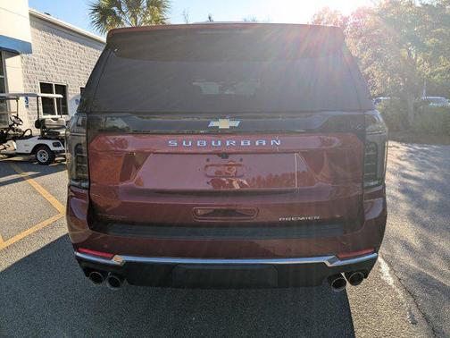 2025 Chevrolet Suburban Premier