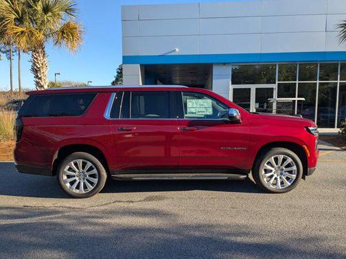 2025 Chevrolet Suburban Premier