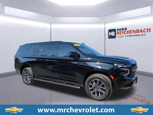 Black 2023 Chevrolet Suburban 4WD Z71