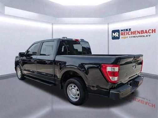 AGATE BLACK METALLIC 2021 Ford F-150 XL