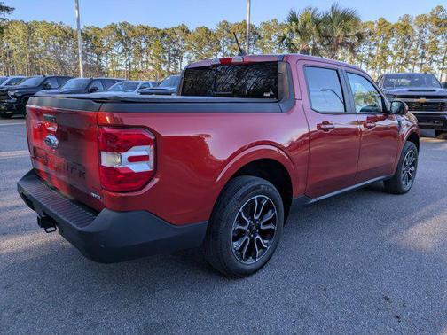 2022 Ford Maverick Lariat